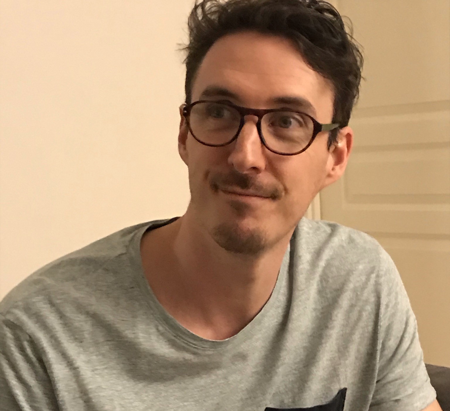 Réalisateur - Nwave Digital